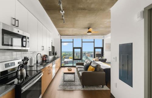Five Points South Apartamento | Bright n Airy Studio Perfect City Escape 8