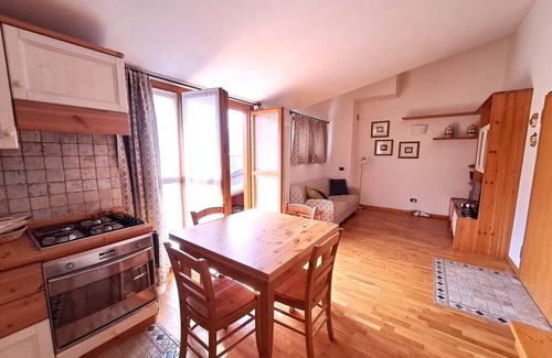 Chiesa in Valmalenco Apartamento | Bright one-bedroom apartment with panoramic view terrace