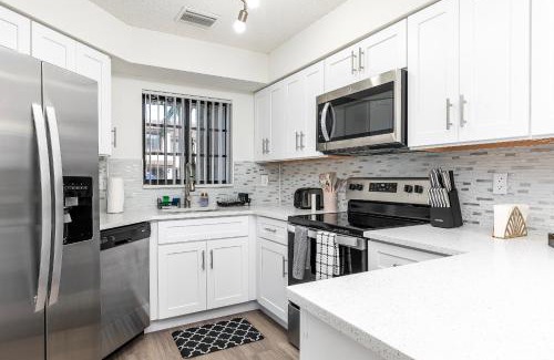 Delray Beach Apartamento | Bright open Townhome Delray Beach
