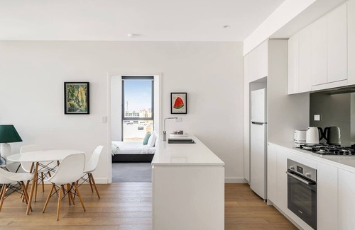 Rockdale Apartamento | Bright Rockdale Escape near Bayside Beaches