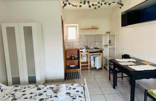 Ljubljana Apartamento | Bright Side Studios