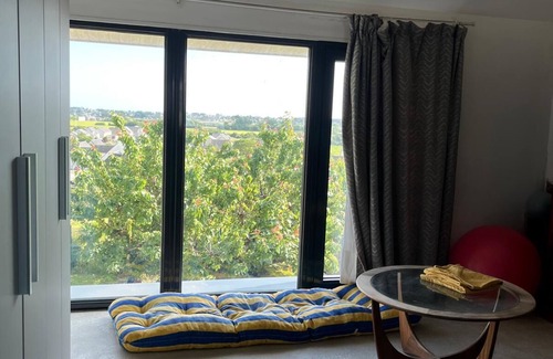 Barneville-Carteret Casa | Bright, spacious house, garden, pretty beach, all amenities -leisure activities