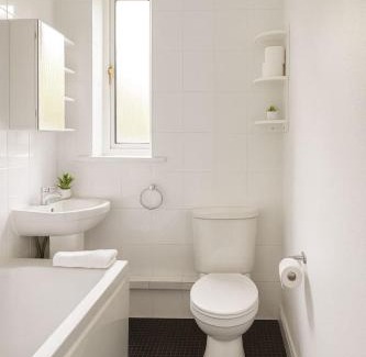 West Pilton Apartamento | Bright & Spacious 2 Bedroom Flat