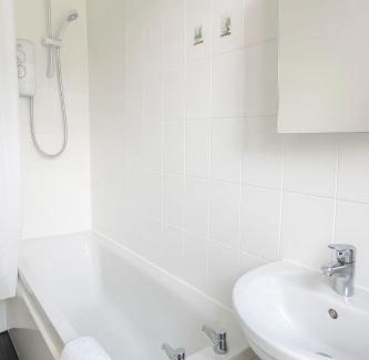 West Pilton Apartamento | Bright & Spacious 2 Bedroom Flat