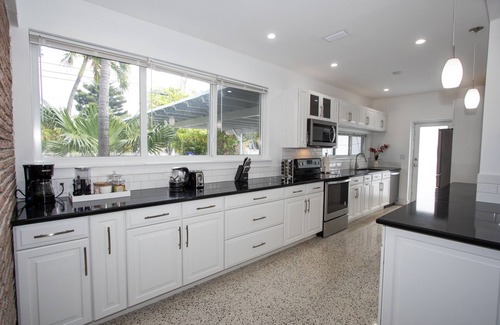Northeast Miami Casa | Bright & Spacious 4 mi to BEACH +Big Backyard