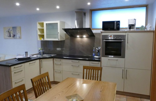 Friesenheim Apartamento | Apartamento amplio y luminoso de 110 m², cerca del Europa-Park / Rust, 4 estrellas DtV