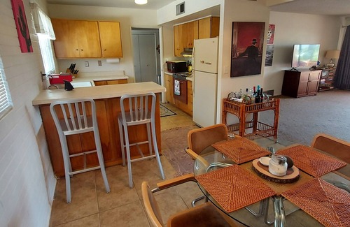 Tucson Condominio | Bright, Spacious Eastside Condo