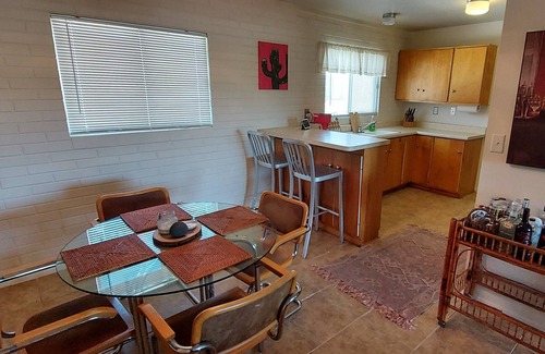 Tucson Condominio | Bright, Spacious Eastside Condo