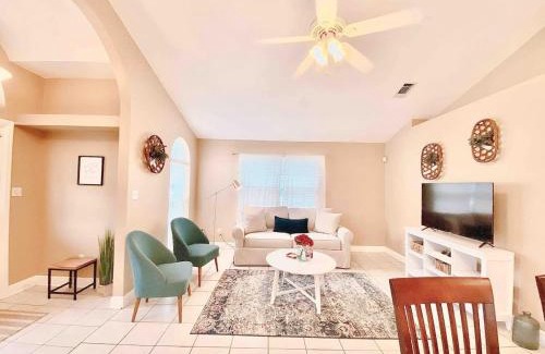 Tallahassee Casa | Bright & Spacious Getaway in Lovely NE Tallahassee