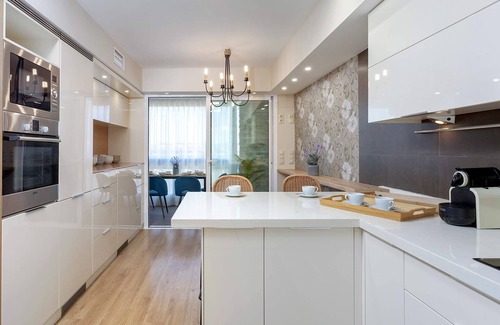Cercadilla-Medina Azahara Apartamento | Bright stay Córdoba. Paseo de la victoria
