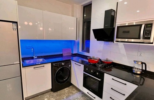 Remera Apartamento | Bright Stay