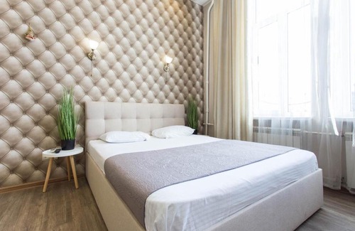 Petrovskoye Apartamento | Bright studio in the Center - Hrekivska str. 3