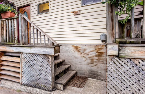 Hammondsport Apartamento | Bright Studio w/ Free WiFi - Walkable Locale Near Pulteney Square & Keuka Lake