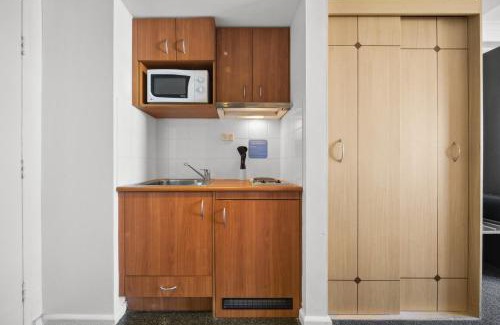 Parramatta Apartamento | Bright Studio with Pool Access in Parramatta