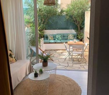 Saint-Aygulf Apartamento | Bright studio with small terrace