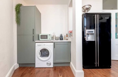 Shawlands Apartamento | Bright & Stylish 2-Bedroom Apartment in Shawlands, Glasgow