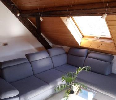 Diessbach Apartamento | Bright, sunny holiday apartment on the farm