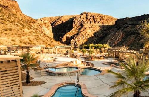 Hurricane Casa | Bright & Sunny Home Near Zion