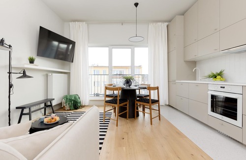 Grochow Apartamento | Bright Two Bedroom Apartment by Renters
