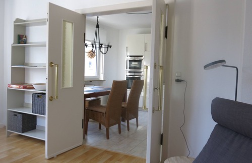 Schweinfurt Apartamento | Bright vacation apartment (54 sqm) on the upper floor