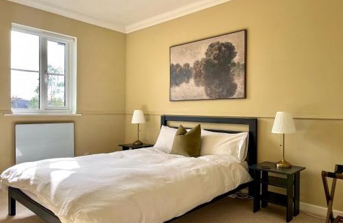 Higham Hill Apartamento | Bright Walthamstow flat w/shared backyard