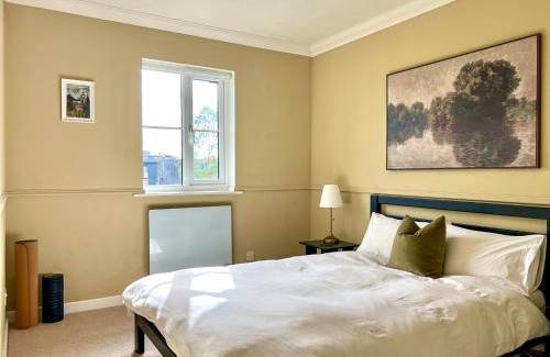 Higham Hill Apartamento | Bright Walthamstow flat w/shared backyard