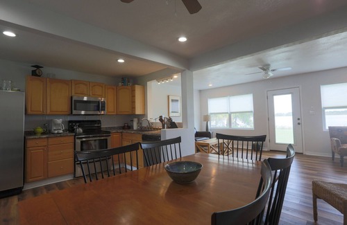 Winter Haven Casa | Bright Waterfront Home on Winter Haven's Lake Jessie