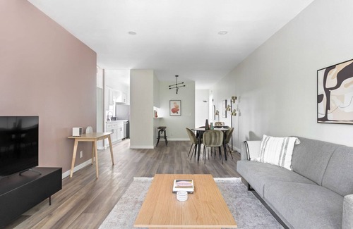 Westwood Apartamento | Bright Westwood 2BR nr Westwood Village, by Blueground