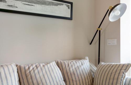 Prosperidad Apartamento | Bright with views - 2Bd 1Bth- Av América