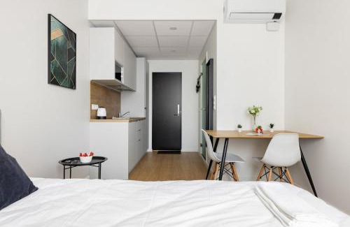 Kadriorg Apartamento | Bright Work&Study Studio with Rest Area