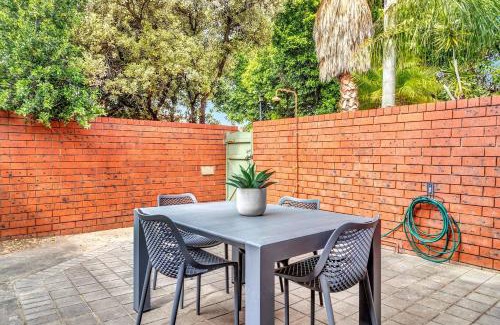 Brighton Casa | Brightly Beachside - Where Jetty Rd meets the Ocean