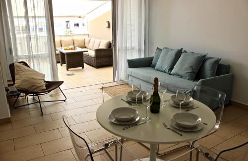 Poris de Abona Apartamento | Brilliant 2BDR Apartment