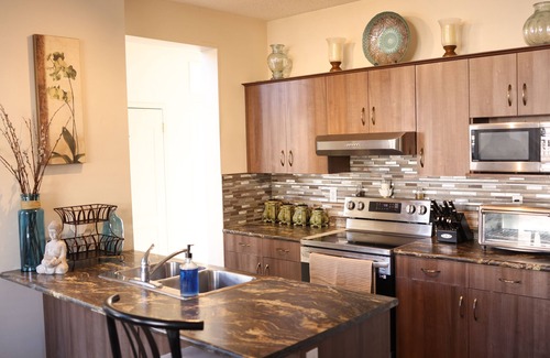 Winnipeg Casa | Brilliant 4-bedroom house with AC in Winnipeg