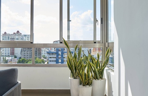 La Julia Apartamento | Lujoso nuevo Harmony Condo en La Julia 3