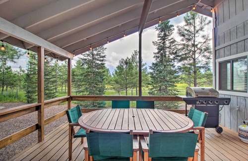 Pinetop Cabaña | Bring a Pet: Pinetop Cabin w/ Game Room!