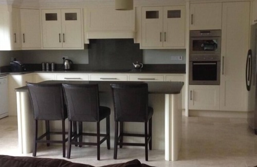 Listowel Casa | Traiga toda la familia y amigos a la ciudad Listowel, Kerry y West Clare