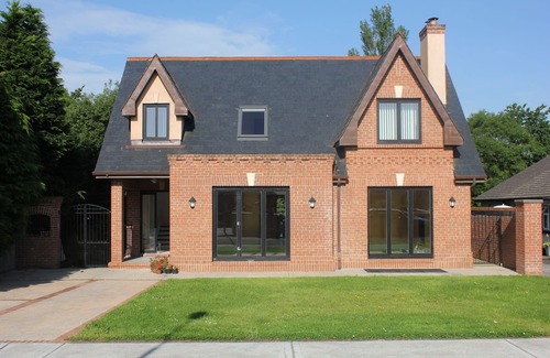 Listowel Casa | Traiga toda la familia y amigos a la ciudad Listowel, Kerry y West Clare