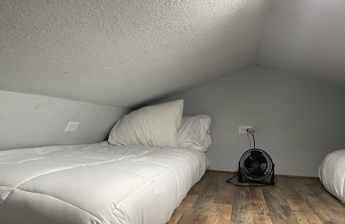 Brazoria Cabina | Bring the family and relax in one our cabins close tothe river!