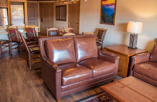 Gatlinburg Complejo | Bring the whole family and Spend Christmas in the Smoky Mountains.