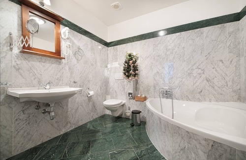 Ostrava City Centre Hotel | Brioni Suites