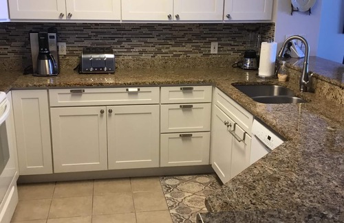 Fort Morgan Condominio | Echa un vistazo a las tasas de agosto y septiembre! 3 Cuartos Kg / Kg / Qn + 3Bath