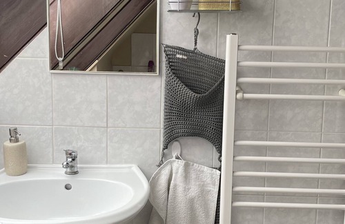 Baja Apartamento | Bristol Apartments - Two Bedroom Apartment