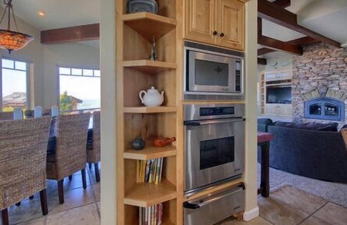 Park Hill Casa | Bristol By the Sea: 3 BR, 3 BA Casa en Cambria, para 10 personas