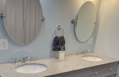 Bristol Casa | Bristol Getaway in Quiet Family Neighborhood