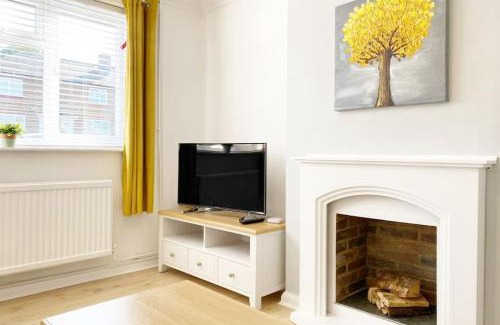 Luton Casa | Bristol House FREE Parking & Airport & M1 & Contractor
