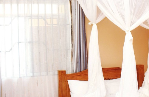 Mugumu Hotel | Briston Hotel - Serengeti