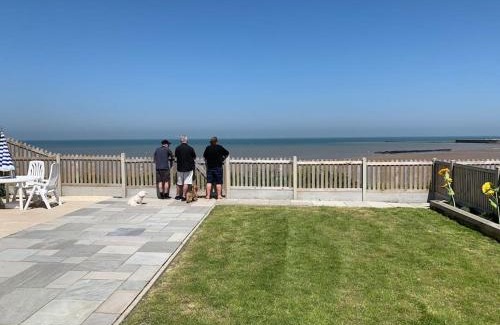 Greenhill Apartamento | BRiSYL BEACH HOUSE, with amazing changing views!