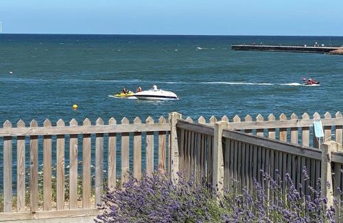 Greenhill Apartamento | BRiSYL BEACH HOUSE, with amazing changing views!