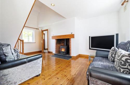 Brittas Bay Casa | Brittas Bay Holiday Village No 7 by Trident Holiday Homes