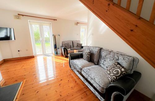 Brittas Bay Casa | Brittas Bay Holiday Village No 7 by Trident Holiday Homes